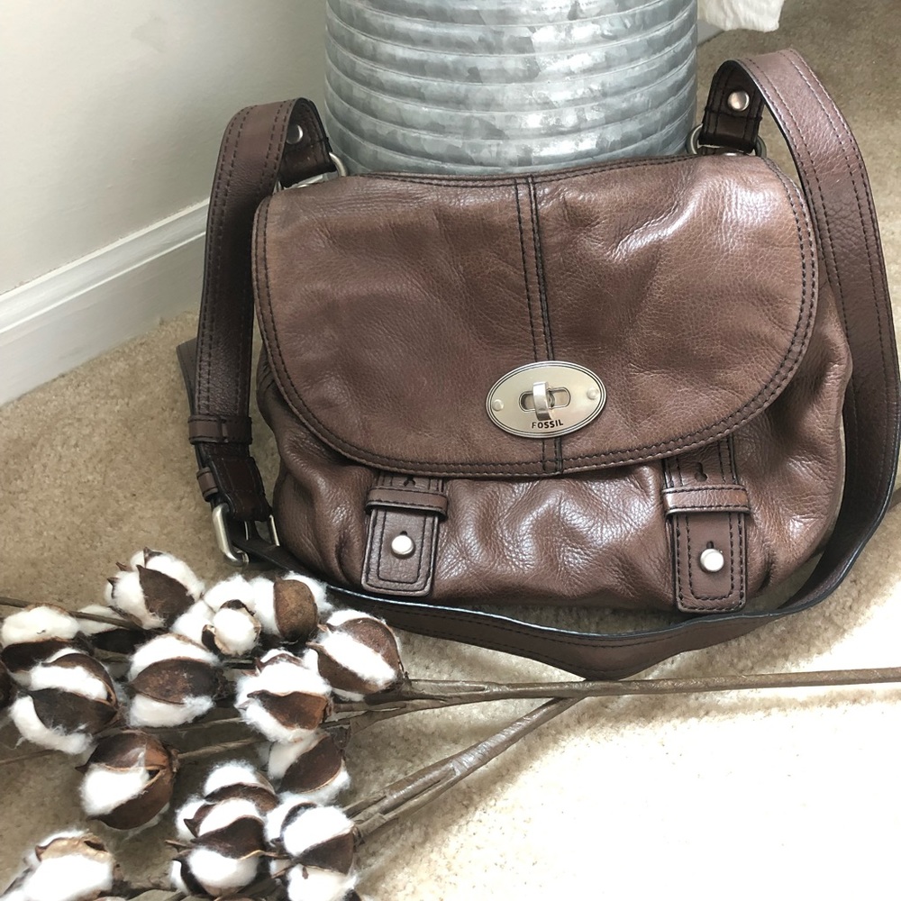 Fossil twist lock satchel in brown